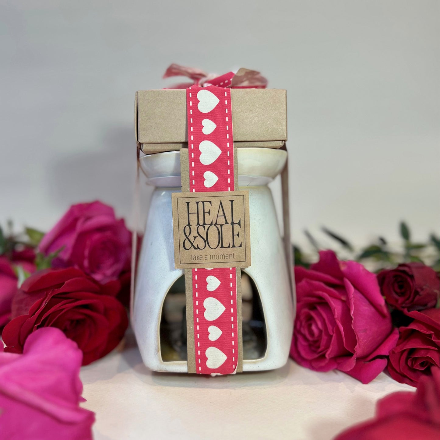 Ceramic Diffuser & Floral Wax Melts Valentines Gift Set