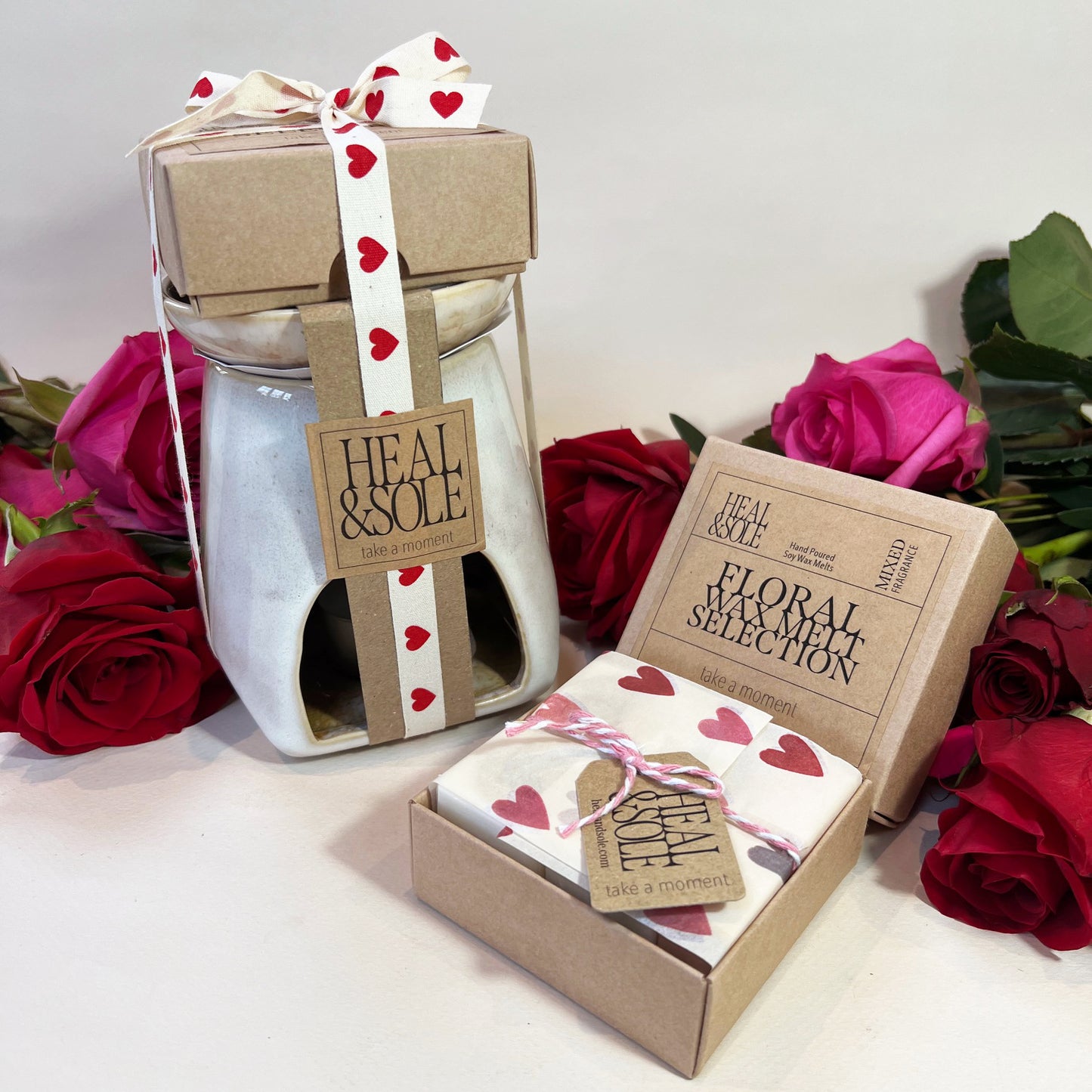 Ceramic Diffuser & Floral Wax Melts Valentines Gift Set