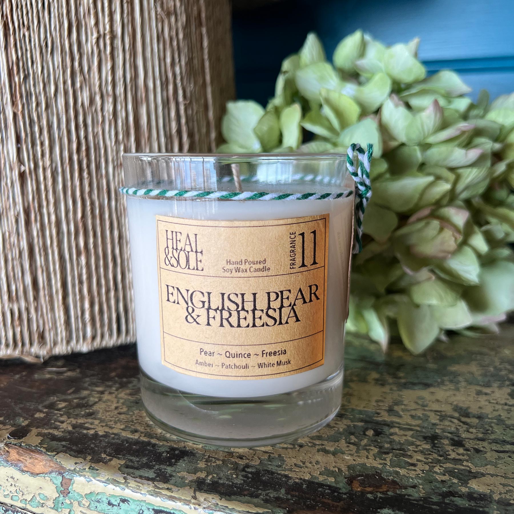 Chez JuJu Natural Soy Wax Candle | English Pear, Freesia & Amber | Luxurious Scented Candle Fragrance Aromatherapy | Clean Burning | Handcrafted | PLA